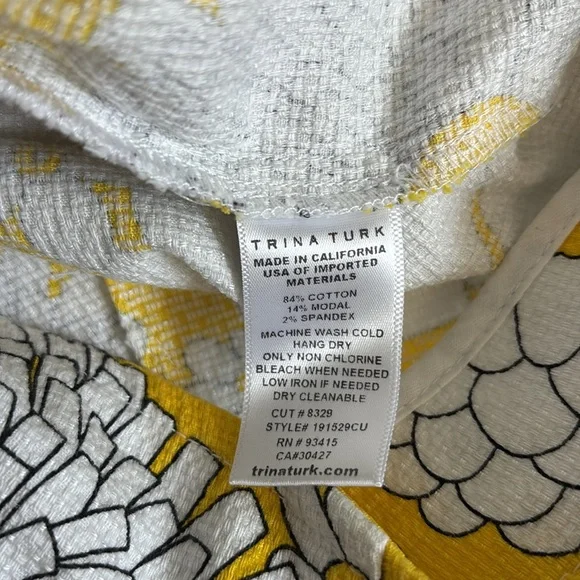 Trina Turk mod floral flat front shorts with side zip - Picture 6 of 8